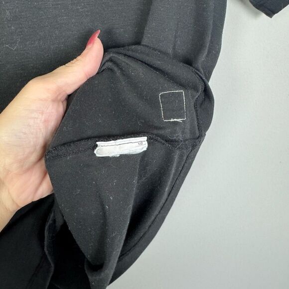 VUORI | Men’s Black Current Tech Tee Lightweight Contrast Stitch Size Medium - Picture 9 of 11